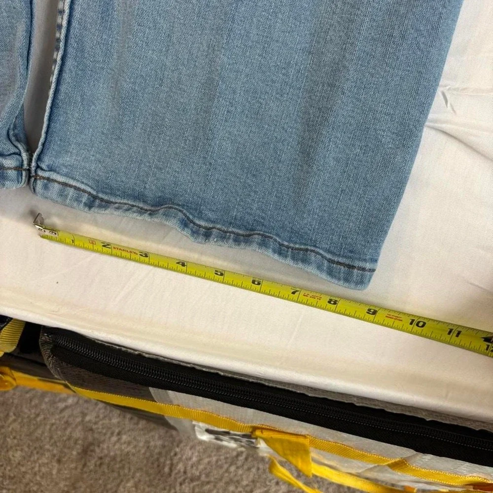 2000s wrangler workwear light washed denim bootcut jeans